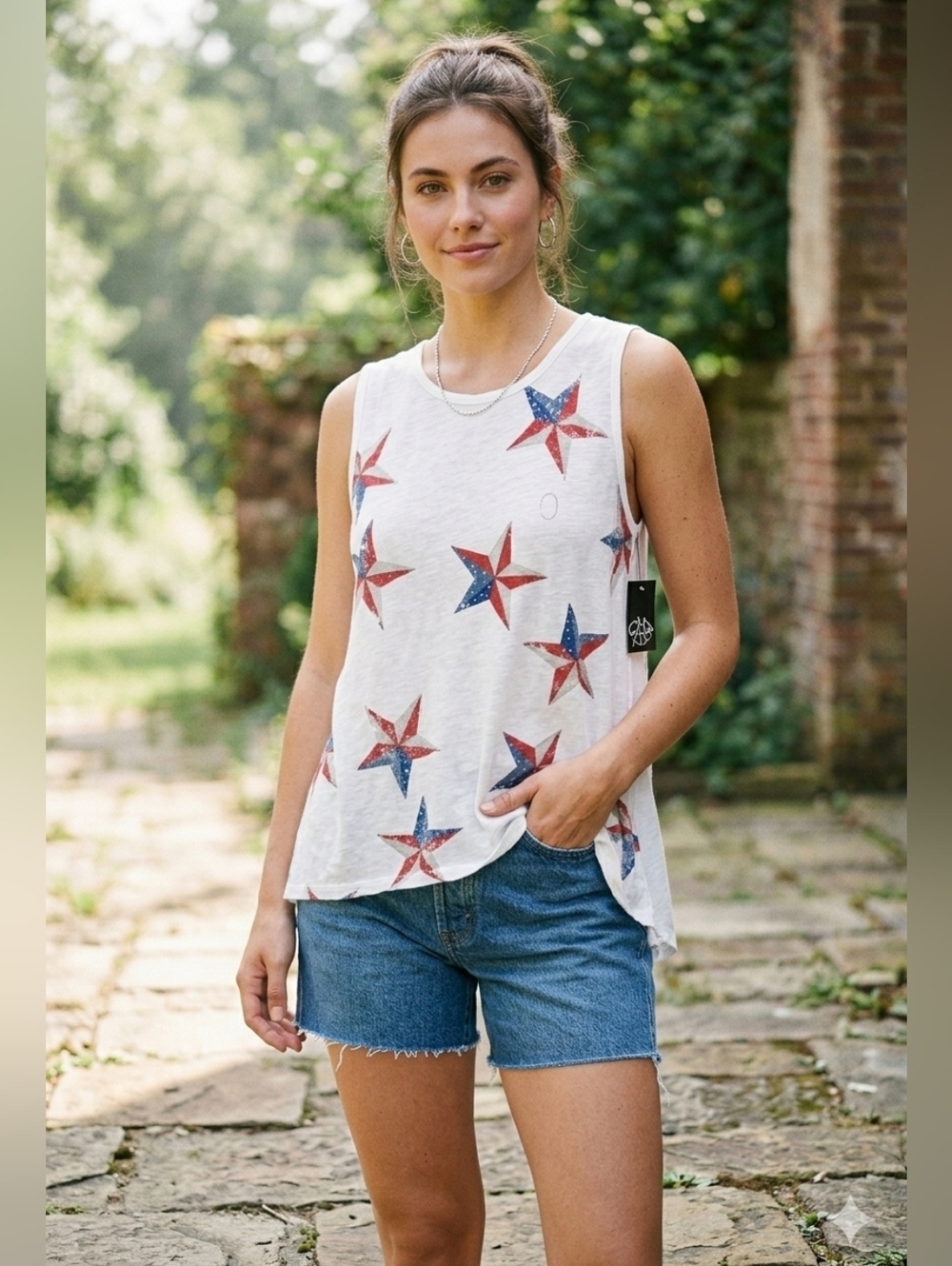 NWT Chaser Soft Knit High-Lo Top Medium - Smoke Free
